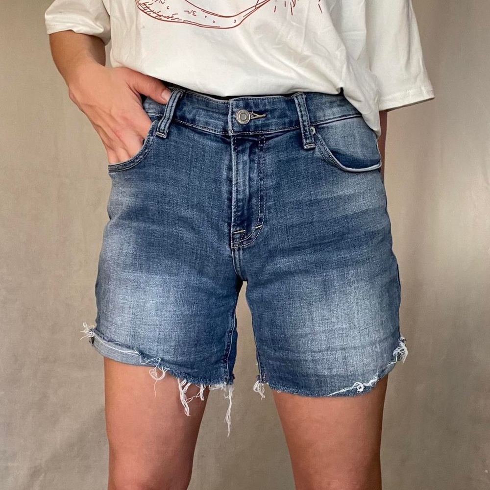 Lucky brand distressed biker denim shorts s size 27